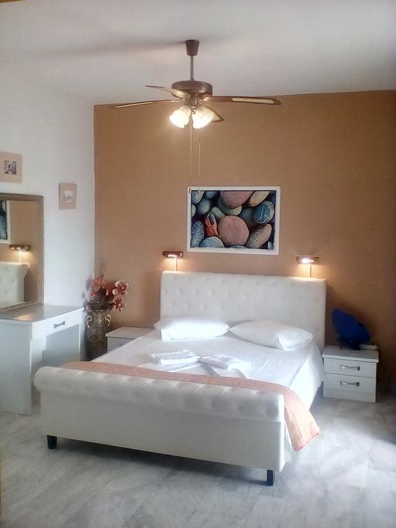 Noula Studio Aparthotel Argassi Bagian luar foto